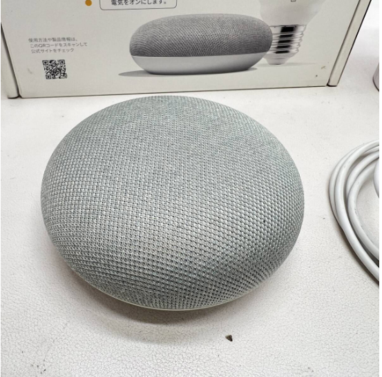 Google Home Mini LIFX Mini White LED Smart Light (Used)(Japan) - gambar 2