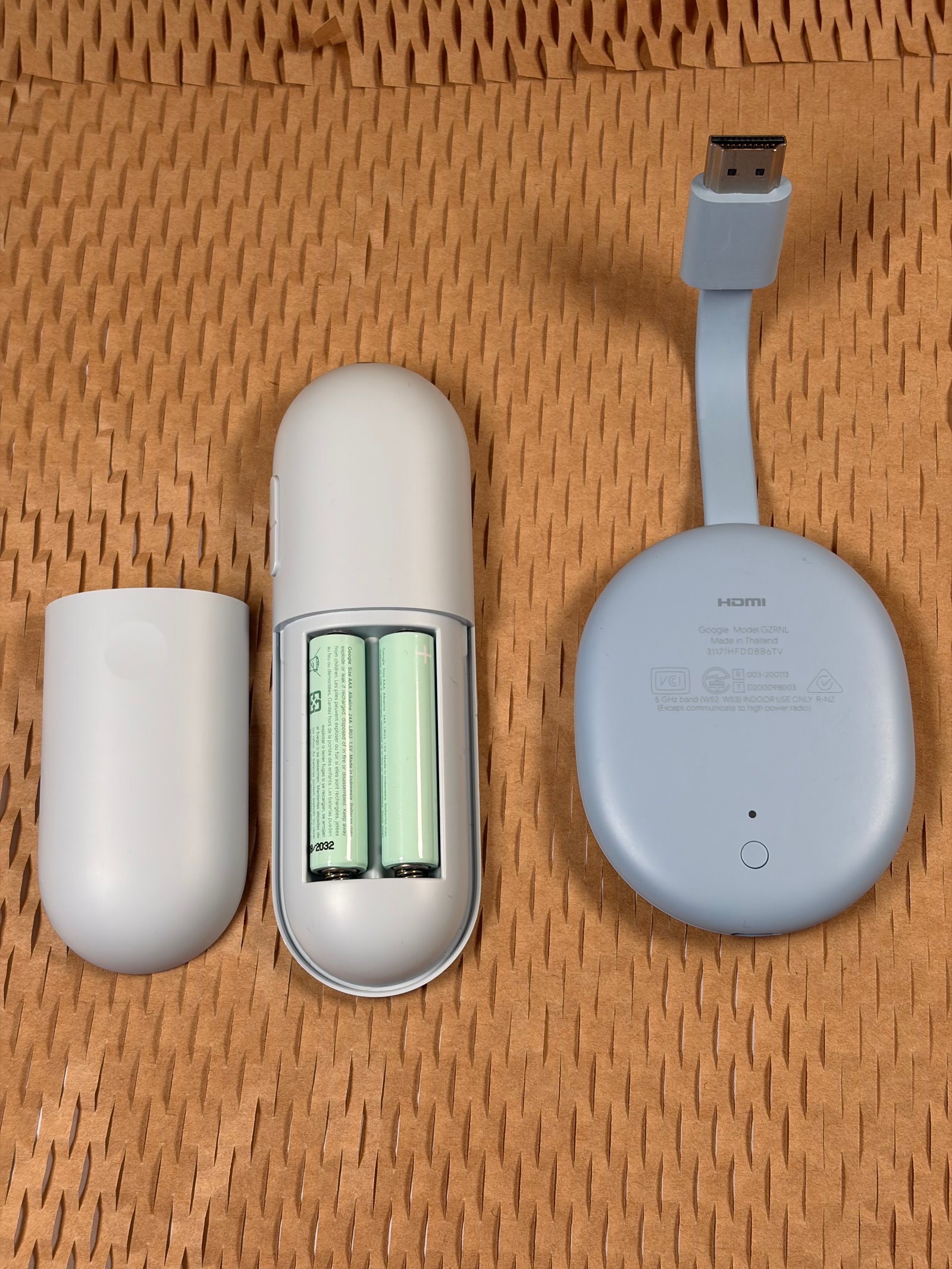 Google Chromecast with Google TV (4K) G9N9N (Device) - gambar 10