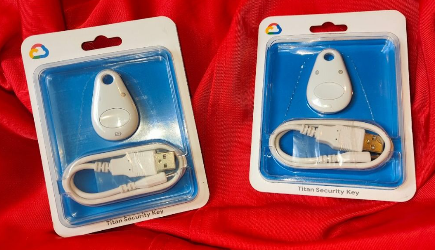 Google Cloud Titan Security Key K13T Only K13T - gambar 3
